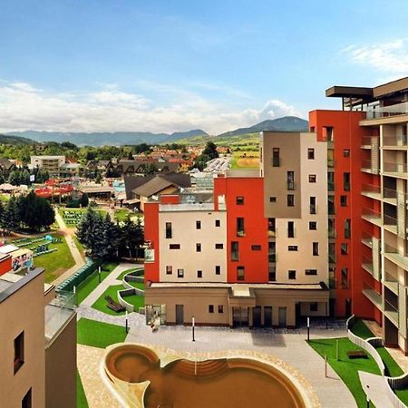 Luxapartmanbesenova Hotel Akvamarin Εξωτερικό φωτογραφία