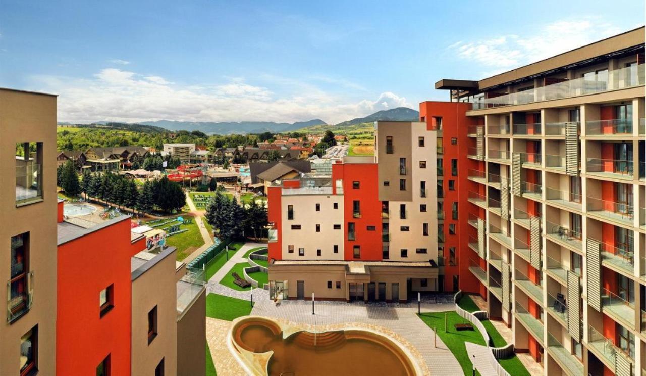 Luxapartmanbesenova Hotel Akvamarin Εξωτερικό φωτογραφία